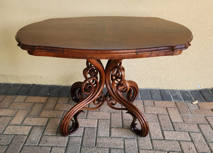 MAGNIFICENT WALNUT BENTWOOD OVAL TABLE    PRICE: R12500.00 ; {115CM X 80 X 77H}